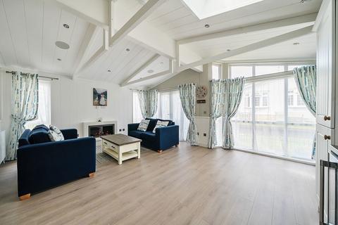 2 bedroom park home for sale, Blandford Road North, Poole BH16