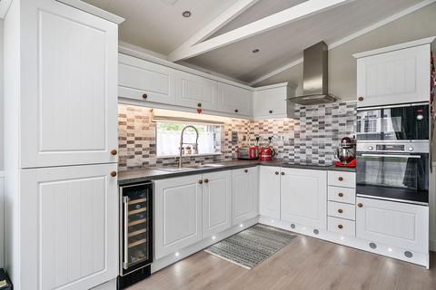 2 bedroom park home for sale, Blandford Road North, Poole BH16
