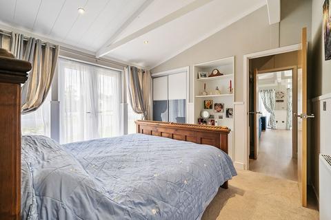 2 bedroom park home for sale, Blandford Road North, Poole BH16