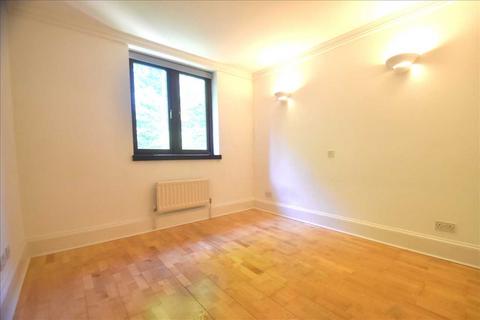 3 bedroom apartment to rent, Chasewood Park, Harrow on the Hill