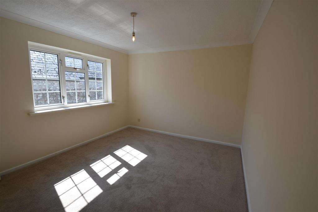 Bedroom .JPG