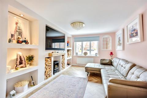 4 bedroom detached house for sale, Pudding Plate Close, Ilkeston
