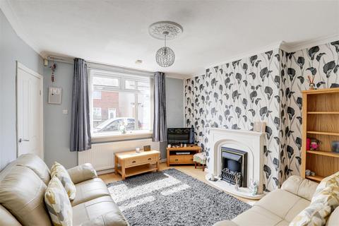 24 Acton Road, Arnold, Nottingham, NG5 7AD