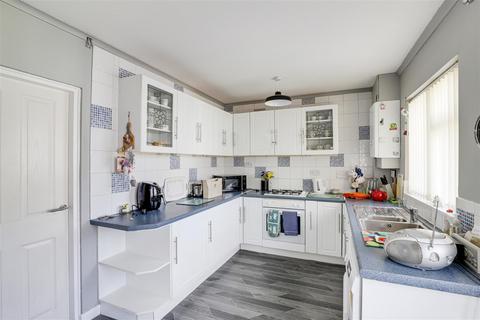 24 Acton Road, Arnold, Nottingham, NG5 7AD