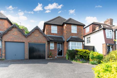 3 bedroom detached house for sale, Winkworth Road, Banstead