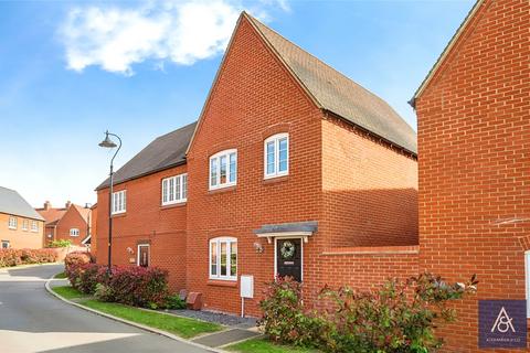 17 Badger Close, Brackley, NN13 6QX