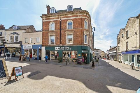 undefined, High Street, Gloucestershire GL5