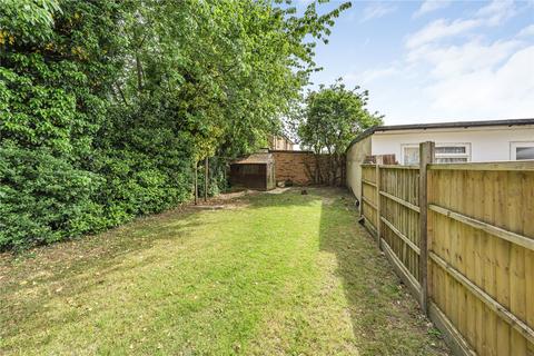 28 Victoria Gardens, Hounslow, TW5 9DE