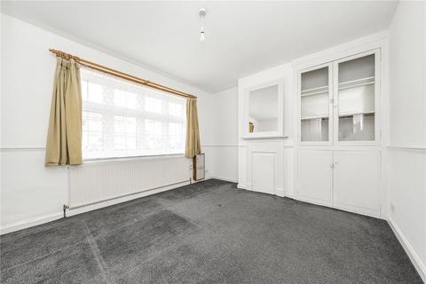 28 Victoria Gardens, Hounslow, TW5 9DE