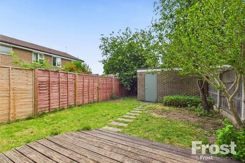 3 bedroom semi-detached house for sale, Eton Court, Staines, Middlesex, TW18