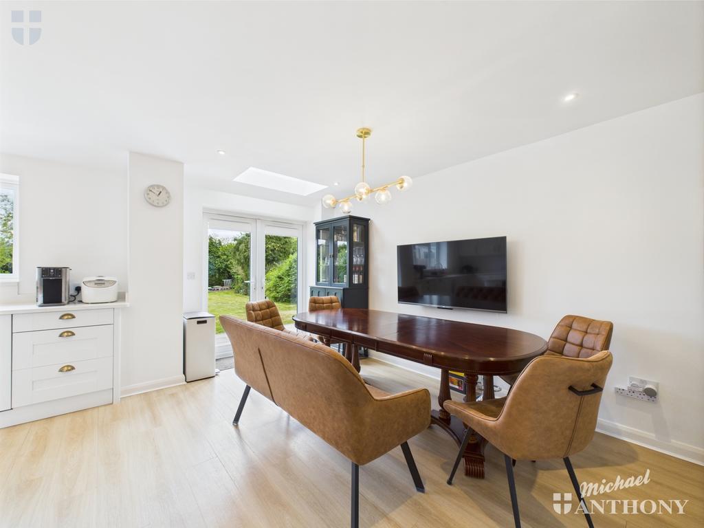 Cam03218 g0 pr0634 still025