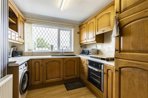 2 bedroom detached bungalow for sale, Farmfields Close, Bolsover, Chesterfield