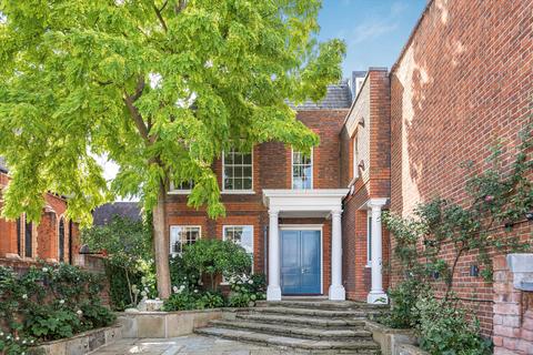 undefined, Ormond Road, Richmond, TW10