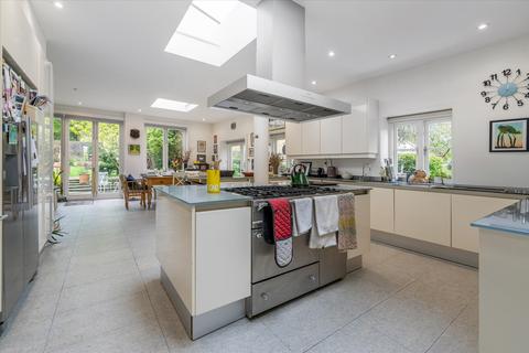 undefined, Ormond Road, Richmond, TW10