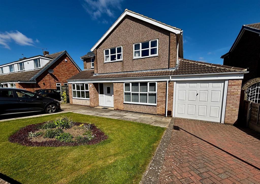 Arran Drive, Garforth, Leeds 4 bed detached house for sale - £460,000