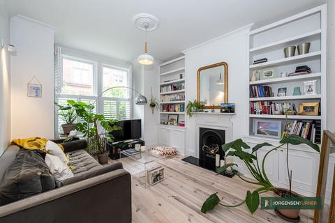 Flat 1, 35 Glengall Road, London, NW6 7EL