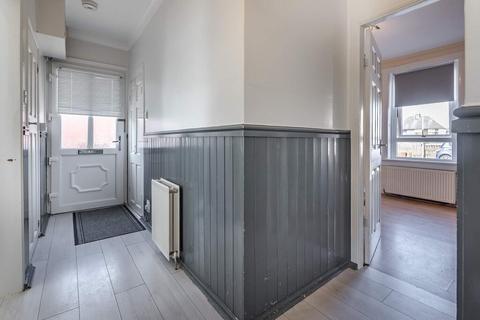 34 Barton Terrace, Fauldhouse, Bathgate, EH47 9LJ