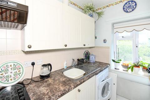 1 bedroom retirement property for sale, Polebarn Road, Trowbridge