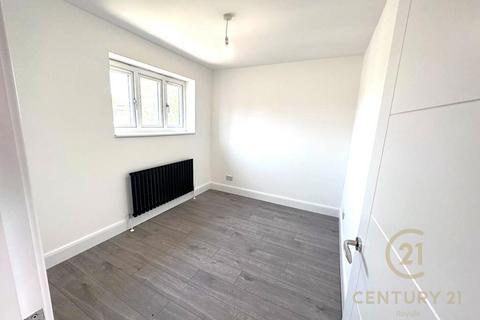 3 bedroom end of terrace house to rent, Allerton Road, BOREHAMWOOD WD6