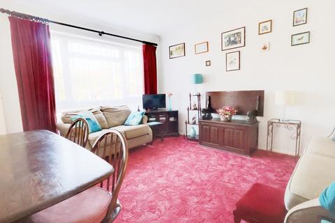 2 bedroom detached bungalow for sale, The Vale, Hythe