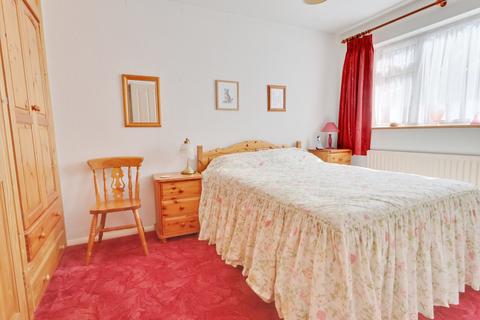 2 bedroom detached bungalow for sale, The Vale, Hythe
