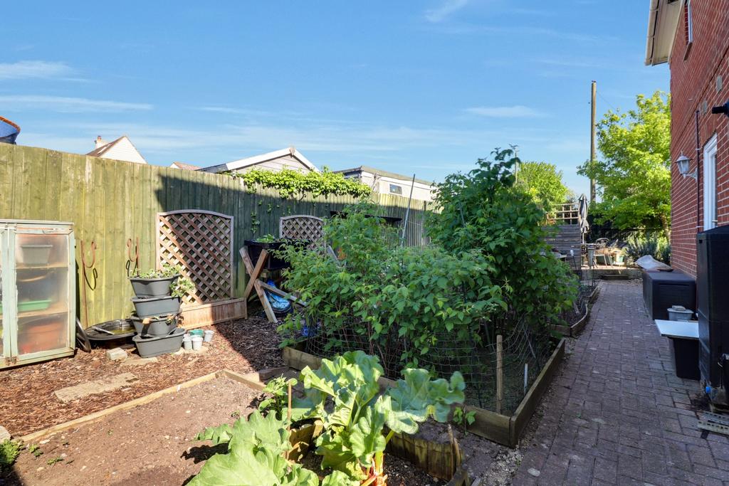Side Garden