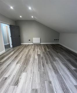 2 bedroom apartment to rent, Clare Road, Halifax