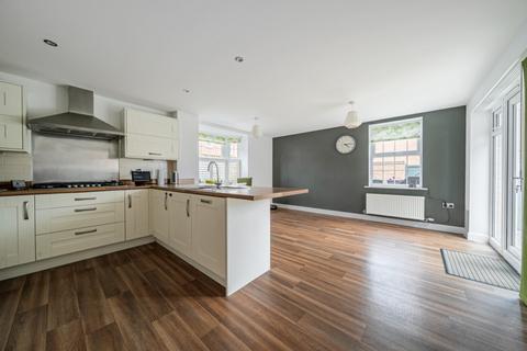 5 bedroom detached house for sale, Stratten Park, Greylees, Sleaford, Lincolnshire, NG34