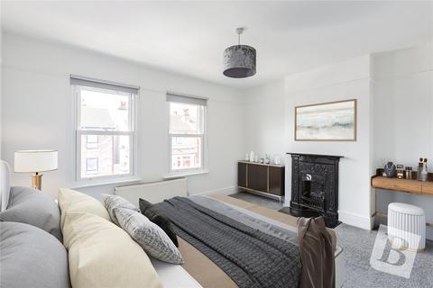 113 Douglas Road, Hornchurch, RM11 1AW