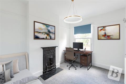 113 Douglas Road, Hornchurch, RM11 1AW