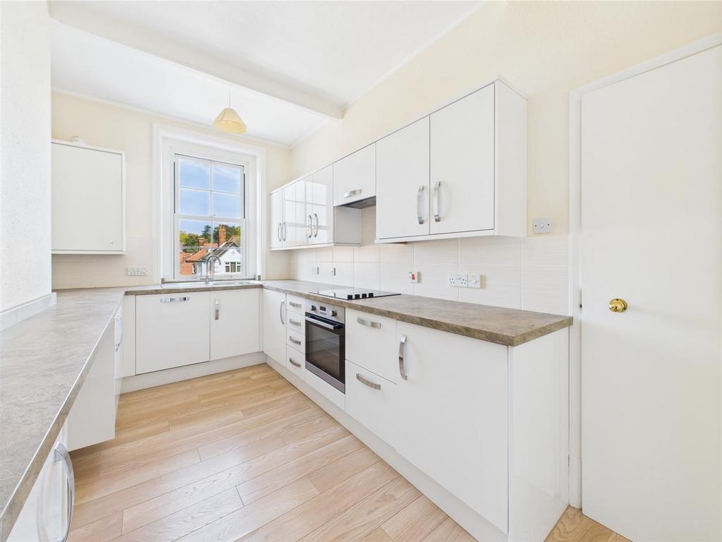 CAM04116 G0-PR0172-STILL005.jpg