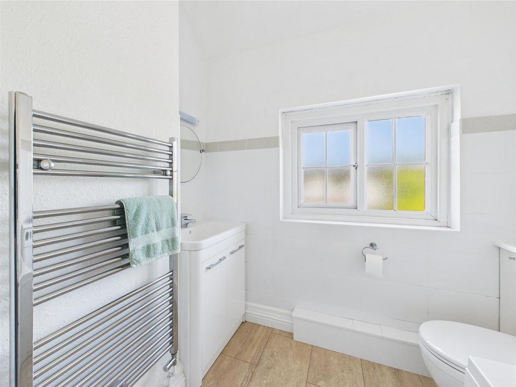 CAM04116 G0-PR0172-STILL018.jpg