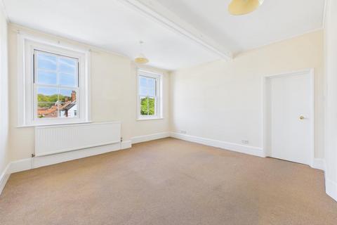 2 bedroom apartment for sale, Park Road, Cromer