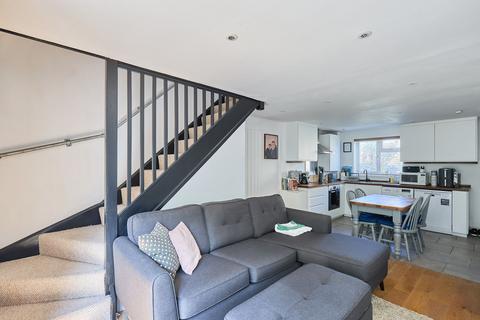 2 bedroom end of terrace house for sale, Thorney Leys, Witney, OX28