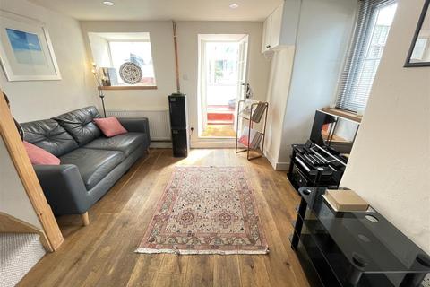 2 bedroom cottage for sale, London Road, Salisbury SP3