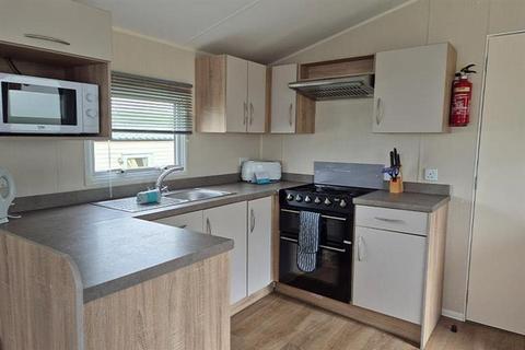 3 bedroom park home for sale, Newquay Bay Resort