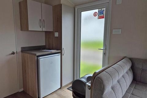 3 bedroom park home for sale, Newquay Bay Resort