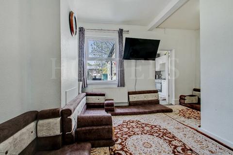 3 bedroom terraced house for sale, Verney Street, London, NW10
