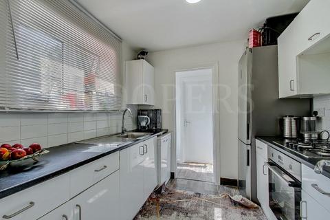 3 bedroom terraced house for sale, Verney Street, London, NW10