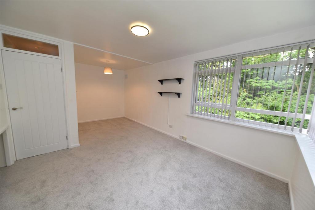 Living room.JPG
