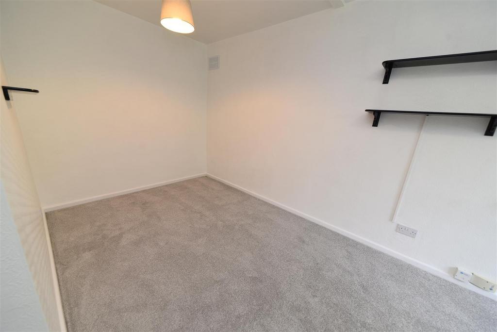 Bedroom1.JPG