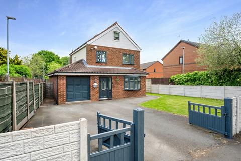 4 bedroom detached house for sale, Portway, Manchester, M22