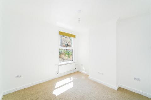 23 Wetherden Street, London, E17 8EH