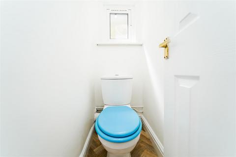 23 Wetherden Street, London, E17 8EH