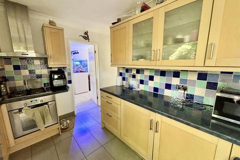 4 bedroom detached house for sale, Tarn Drive, Poole BH17