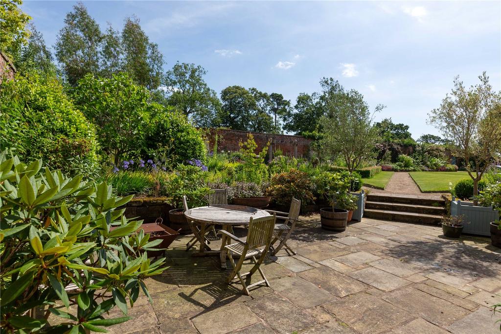 Bulkeley, Cheshire, SY14 8 bed equestrian property for sale - £3,450,000