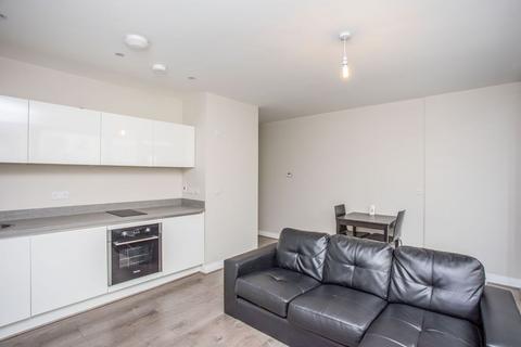 1 bedroom flat to rent, Station Road, West Drayton, UB7