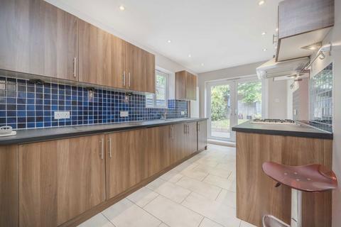 1 bedroom flat for sale, Meon Road, London W3