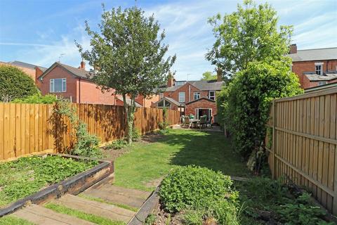 43 Shipston Road, Stratford-upon-avon, CV37 7LN