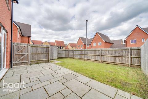 5 Brown Close, Witham, CM8 2GJ